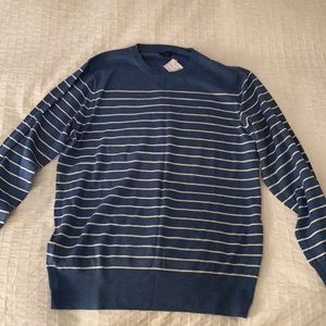 Men’s J crew sweater